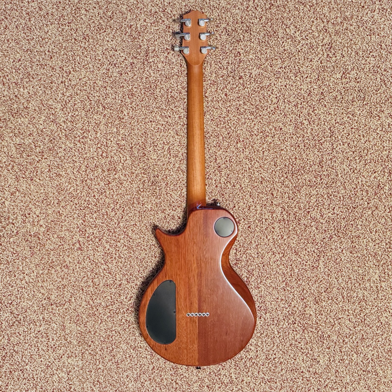Kiesel CS6M California Single Carved Top