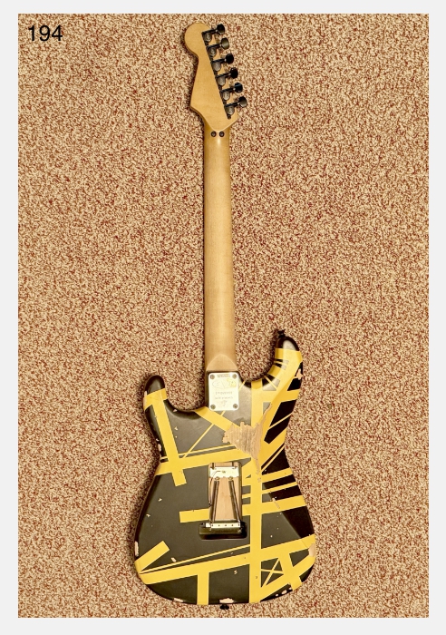 EVH Striped Series Frankie Relic "Bumblebee"