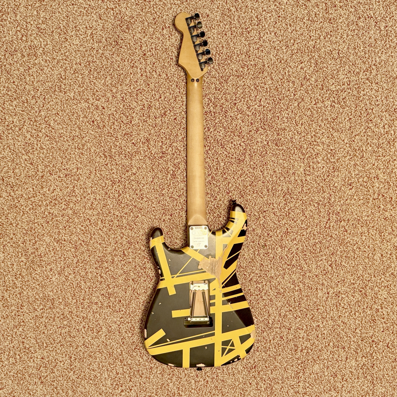 EVH Striped Series Frankie Relic "Bumblebee"