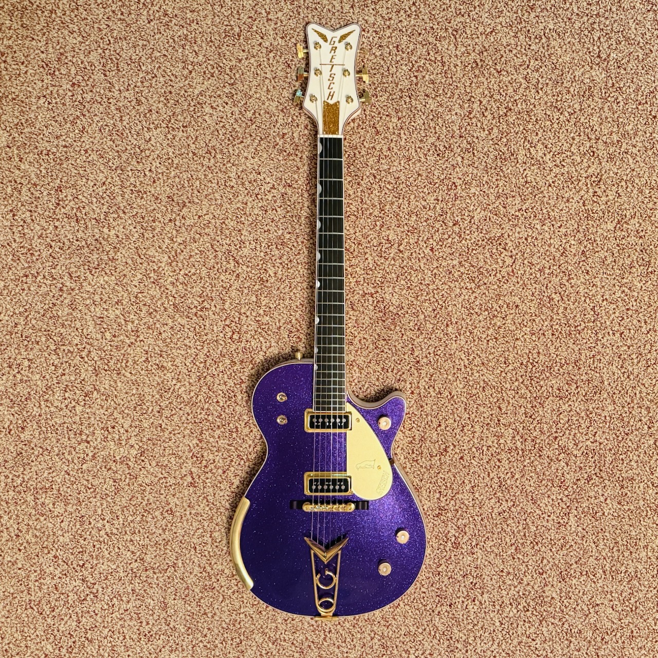 Gretsch Custom Shop Masterbuilt 59 White Penguin