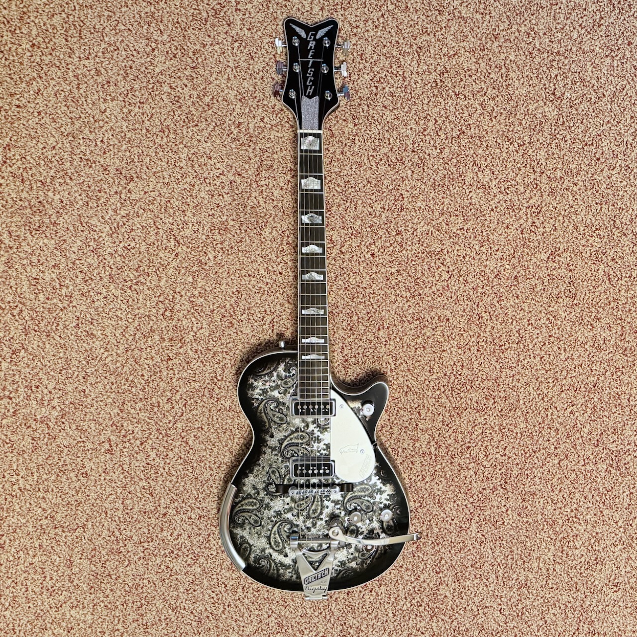 Gretsch Custom Shop Masterbuilt 1950s Penguin Black Paisley