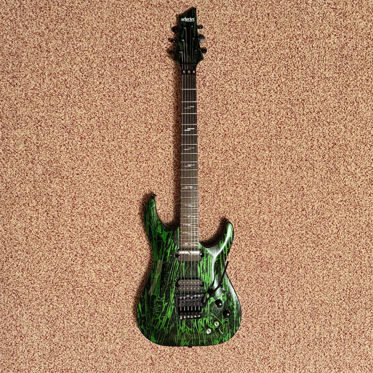 Schecter C-1 Silver Mountain