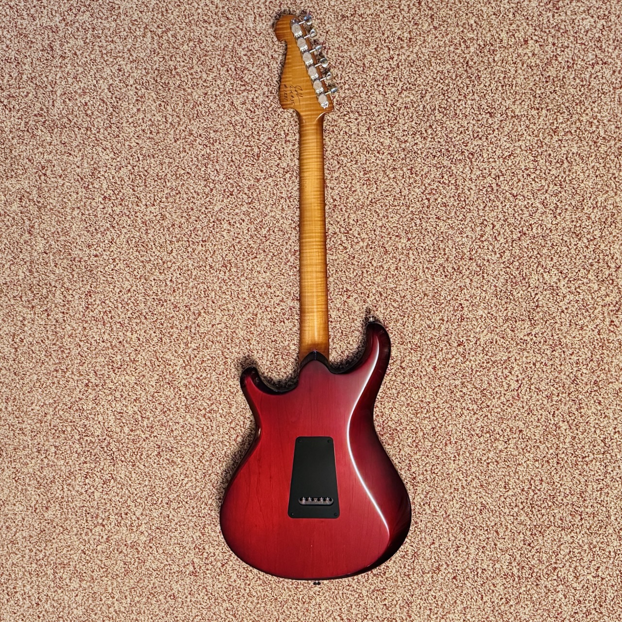 Knaggs Larry Mitchell Signature Severn Tier 2