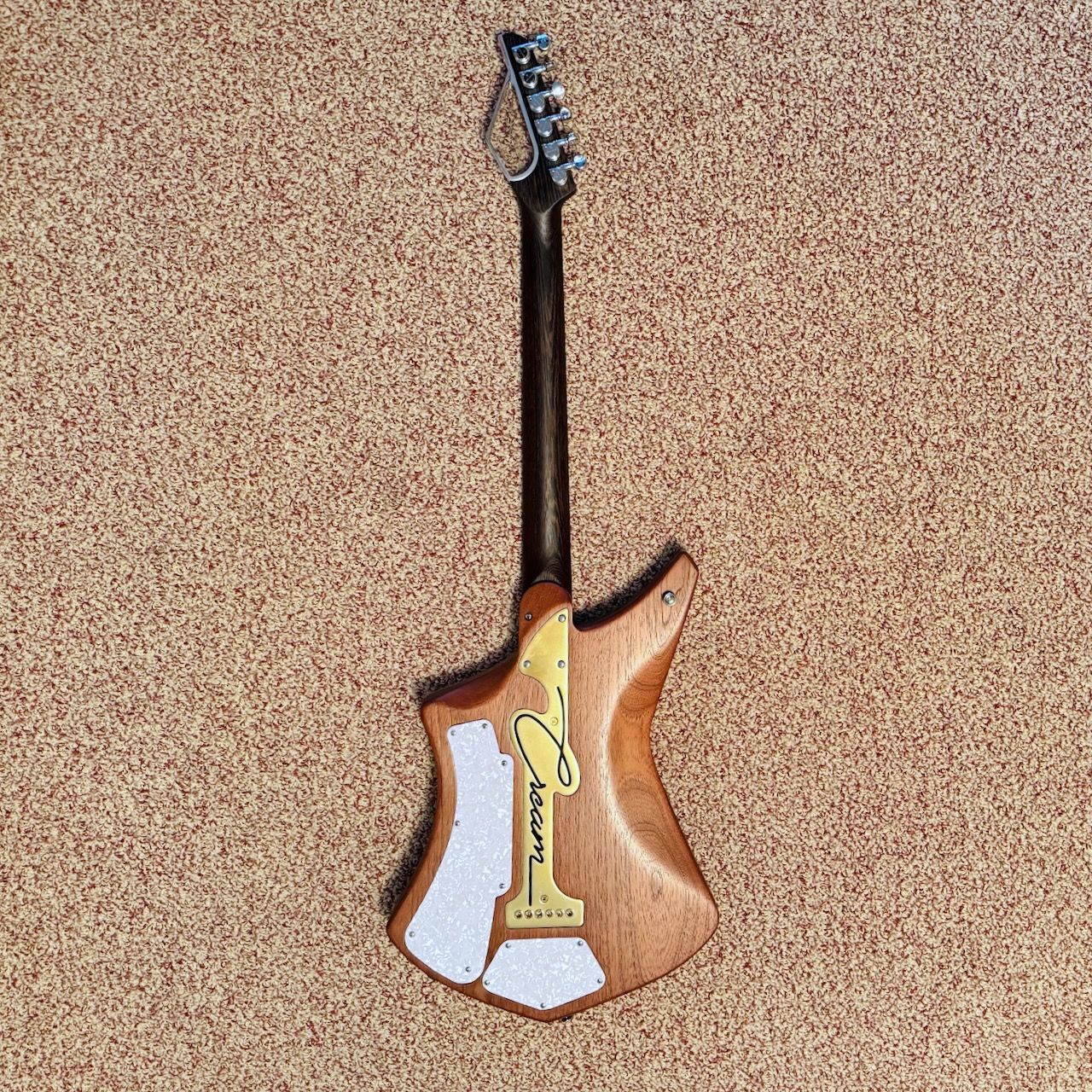 Cream Guitars Revolver