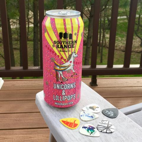Southern Range Brewing Unicorns & Lollipops Milkshake IPA