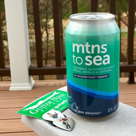 Hi-Wire Brewing Mtns To Sea Wooden Robot IPA